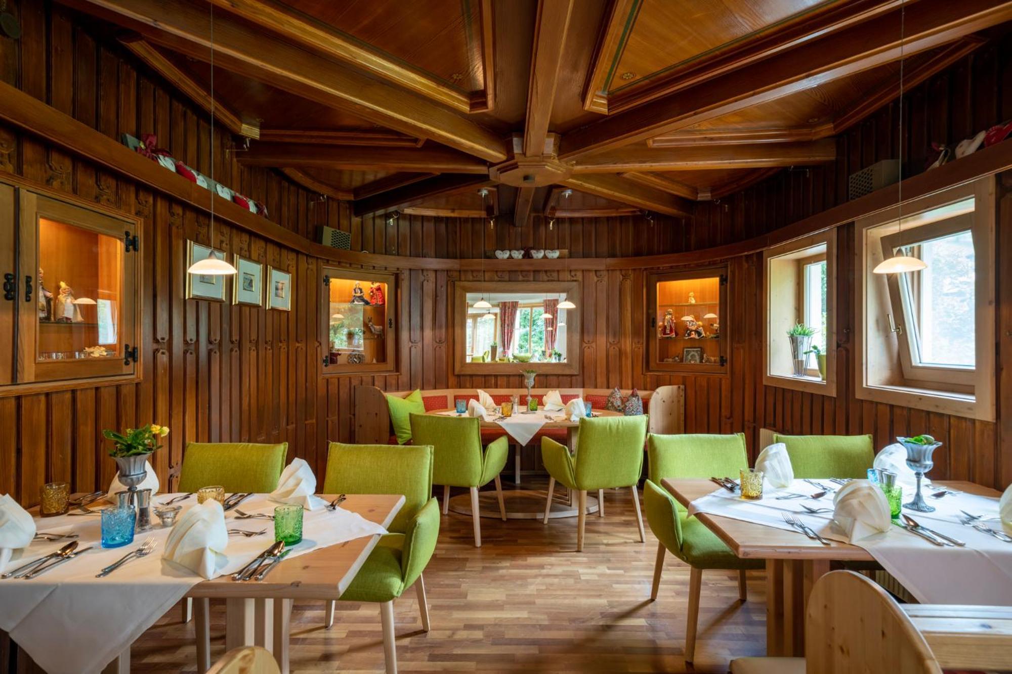 Naturhotel Ortners Eschenhof Bad Kleinkirchheim Exterior foto